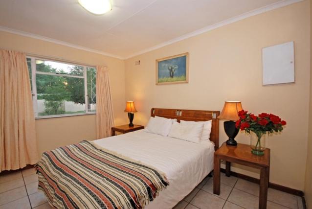Hoopoe Haven Guest House Chartwell Bagian luar foto